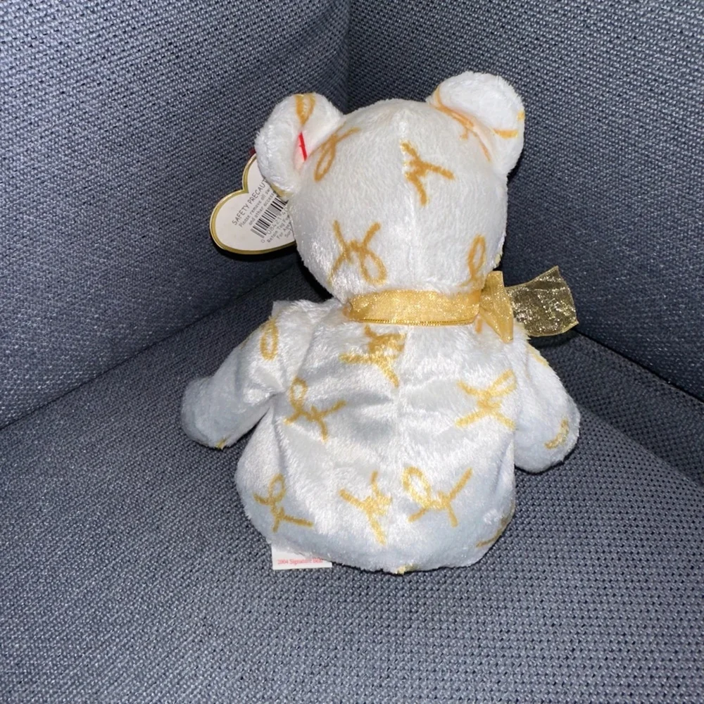 NWT! Ty Beanie Baby 2004 Signature Bear Original Gold & White P.E. Pellets